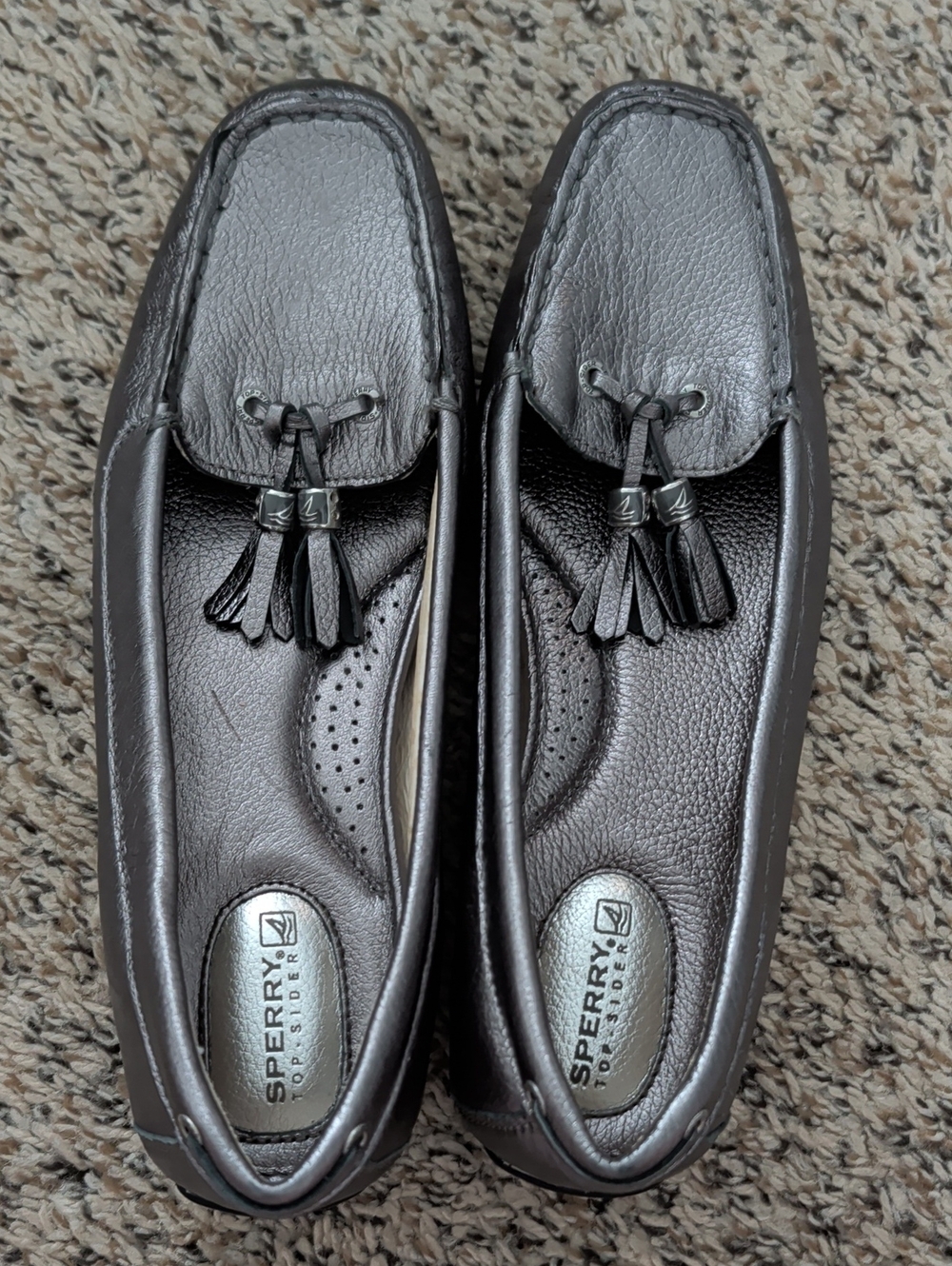 Sperry Women's Silver/Gray Metallic Leather Tassel Loafers